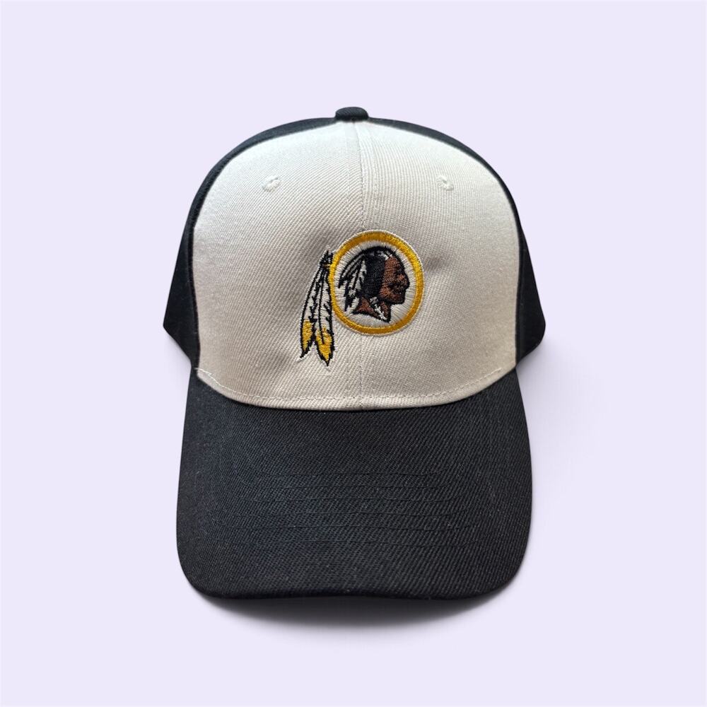 Washington Redskins NFL Team Apparel Black White Adjustable Hat Embroidered